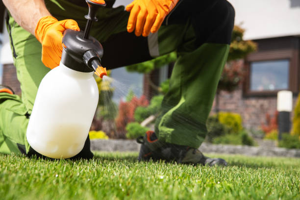 Best Commercial Pest Control Services  in Moulton, AL
